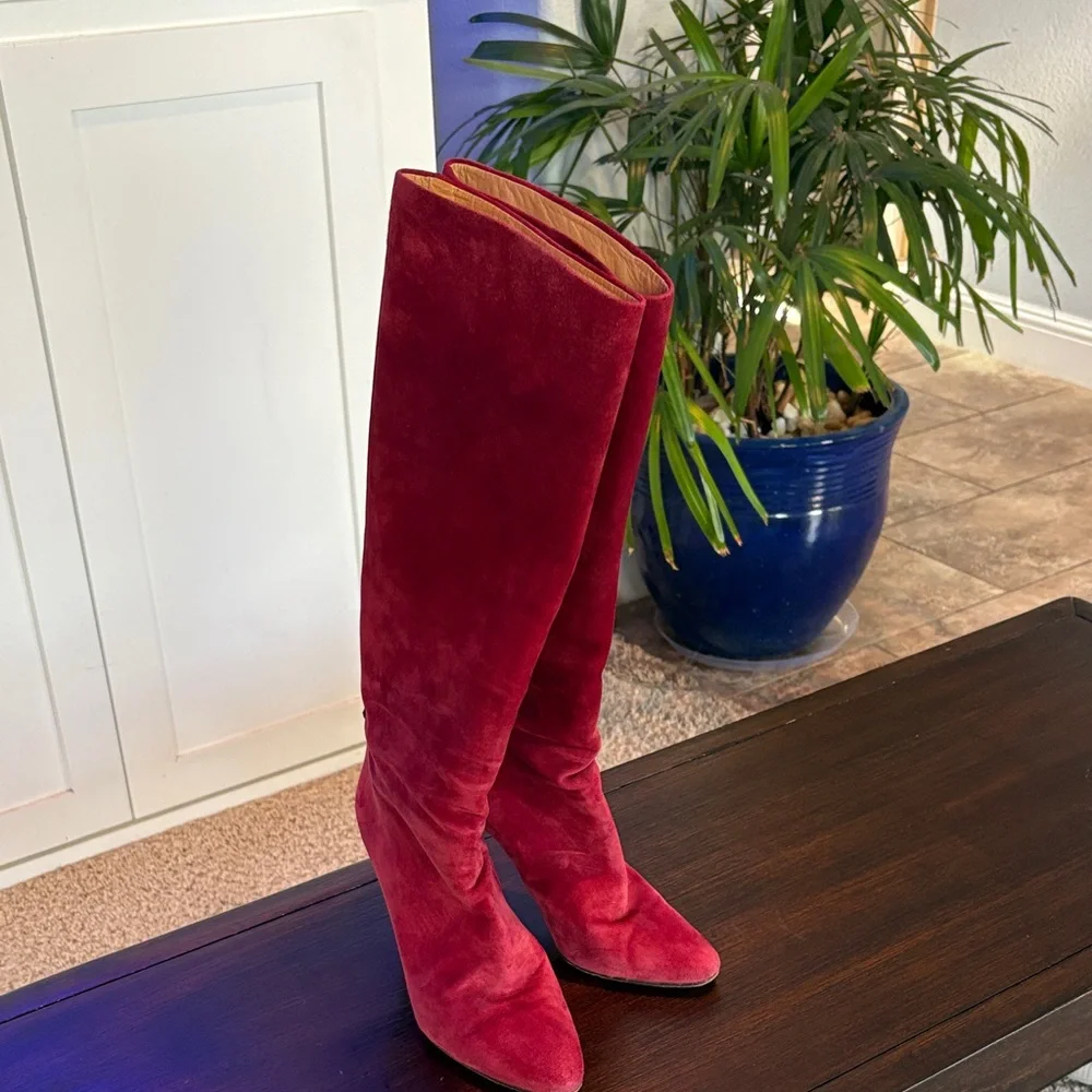 Casadei Red Suade tall Boot - Picture 2 of 8